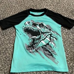 Boys size 7 SS tee